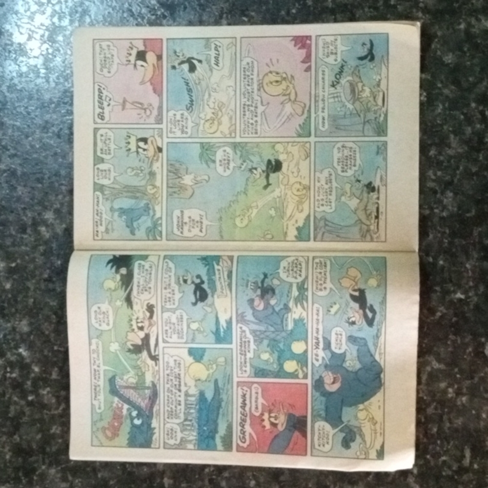 Comic Book - Picture 3 of 3